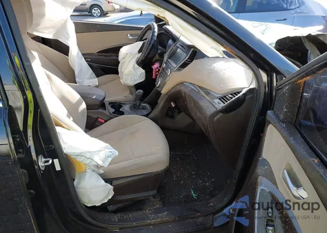 2017 Hyundai Santa Fe Sport 2.4L из США, поврежденный, VIN 5XYZU3LB5HG429716